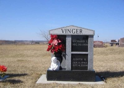 Vinger Memorial